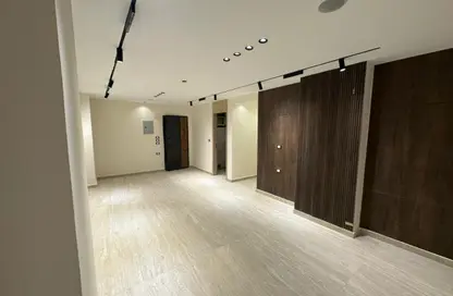 شقة - 3 غرف نوم - 2 حمامات للبيع في البوابة الثالثة القديمة - خفرع - حدائق الاهرام - الجيزة