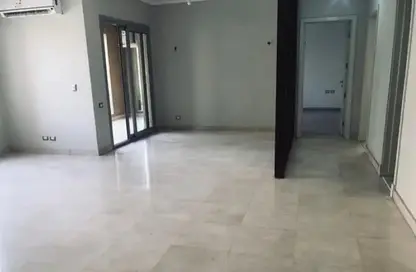 شقة - 2 غرف نوم - 2 حمامات للايجار في فيلدج جيت - المستثمرين الجنوبية - مدينة القاهرة الجديدة - القاهرة
