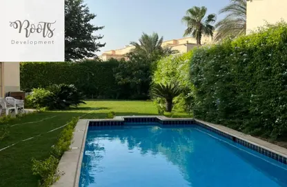 Villa - 4 Bedrooms - 4 Bathrooms for sale in Street 10 - Greens - 6th District - Sheikh Zayed City - Giza