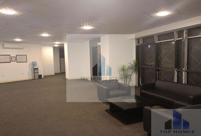 8239288 - Property Image 3