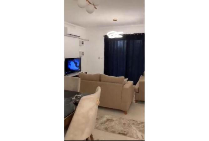8088666 - Property Image 3
