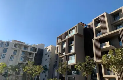 Apartment - 3 Bedrooms - 3 Bathrooms for sale in Eastown - 5th Settlement Compounds - The 5th Settlement - New Cairo City - Cairo