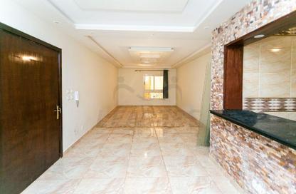 شقة - 3 غرف نوم - 2 حمامات للبيع في سموحة - حي شرق - الاسكندرية