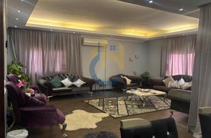 Apartment - 3 Bedrooms - 2 Bathrooms for sale in Doctor Ali Mosharafa St. - Al Narges 6 - Al Narges - New Cairo City - Cairo