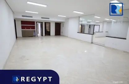 Office Space - Studio - 4 Bathrooms for rent in Street 213 - Degla - Hay El Maadi - Cairo