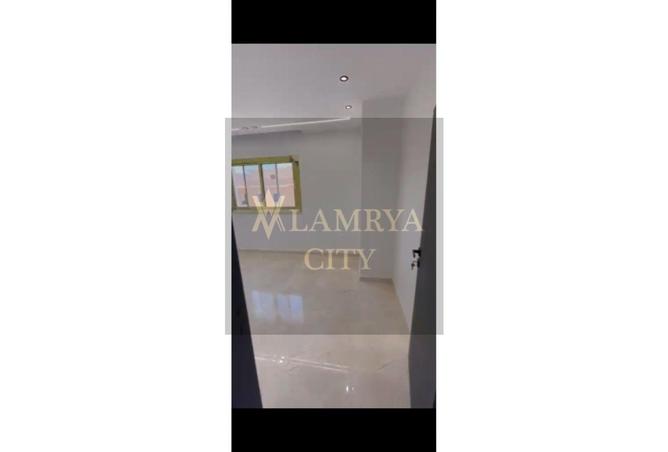 8042505 - Property Image 2