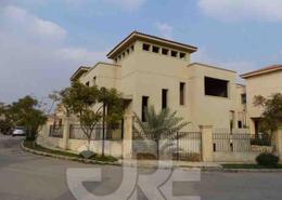 فيلا - 5 غرف نوم - 5 حمامات for للبيع in الجزيرة 1 - الحي الرابع - الشيخ زايد - الجيزة