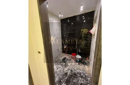 Apartment - 3 Bedrooms - 2 Bathrooms for sale in Gardenia Mall St. - The 1st Settlement - New Cairo City - Cairo