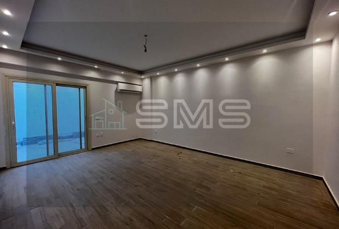 8325688 - Property Image 3