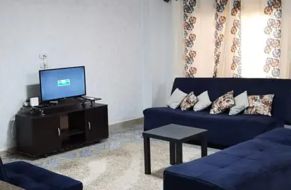 شقة - 3 غرف نوم - 2 حمامات للايجار في شارع الجزيرة - المستثمرين الجنوبية - مدينة القاهرة الجديدة - القاهرة