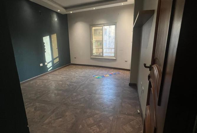 8371097 - Property Main Image