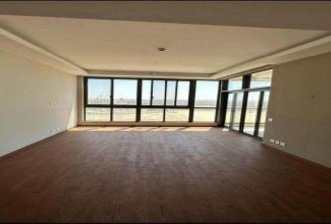 6701700 - Property Image 3