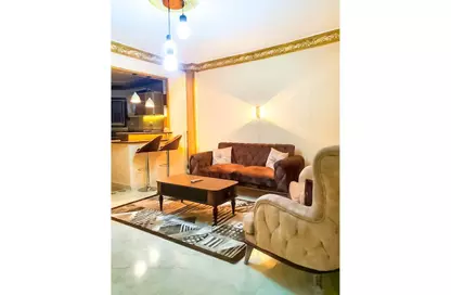 Apartment - 4 Bedrooms - 1 Bathroom for rent in Abo Qir St. - Ibrahimia - Hay Wasat - Alexandria