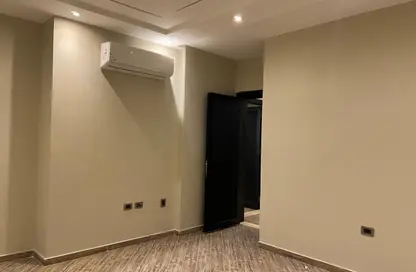 Apartment - 2 Bedrooms - 2 Bathrooms for rent in Palm Hills Village Gate - South Investors Area - New Cairo City - Cairo