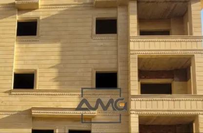 Apartment - 2 Bedrooms - 1 Bathroom for sale in Mohamed Naguib Axis - Abou El Houl - New Cairo City - Cairo Apartment - 2 Bedrooms - 1 Bathroom for sale in Mohamed Naguib Axis - Abou El Houl - New Cairo City - Cairo