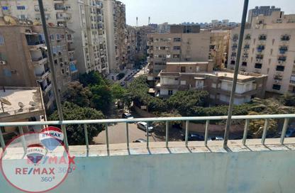 شقة - 3 غرف نوم - 2 حمامات للبيع في شارع المحكمه - ميدان المحكمة - النزهة - القاهرة
