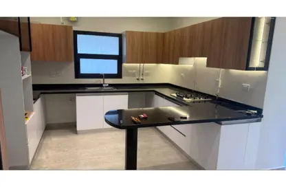 شقة - 3 غرف نوم - 3 حمامات للايجار في ويستاون - كمبوندات الشيخ زايد - الشيخ زايد - الجيزة