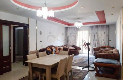 Apartment - 3 Bedrooms - 1 Bathroom for rent in Al Hilton St. - Smouha - Hay Sharq - Alexandria