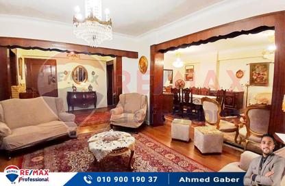 Apartment - 3 Bedrooms - 2 Bathrooms for sale in Shaarawy St. - Laurent - Hay Sharq - Alexandria