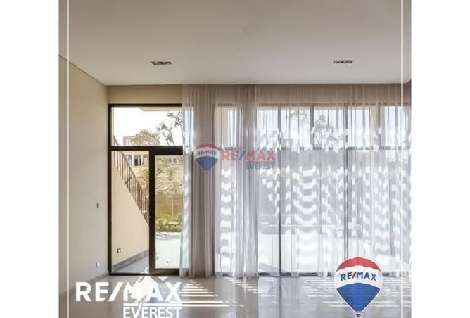 8450572 - Property Image 2