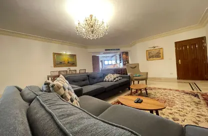 شقة - 3 غرف نوم - 1 حمام للبيع في شارع صلاح سالم - روكسي - مصر الجديدة - القاهرة