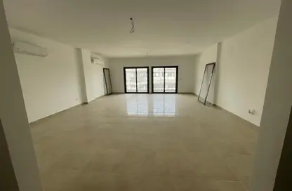 (بنتهاوس  (روف - 3 غرف نوم - 3 حمامات للبيع في مون ريزيدنس - فيفث سكوير - التجمع الخامس - مدينة القاهرة الجديدة - القاهرة