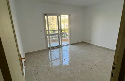 Apartment - 2 Bedrooms - 1 Bathroom for rent in El Rehab Extension - Al Rehab - New Cairo City - Cairo