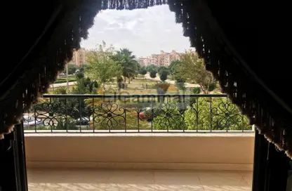 Apartment - 4 Bedrooms - 2 Bathrooms for sale in District 5 - The 5th Settlement - New Cairo City - Cairo