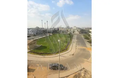 Apartment - 3 Bedrooms - 2 Bathrooms for sale in West Golf Extension - El Katameya Compounds - El Katameya - New Cairo City - Cairo