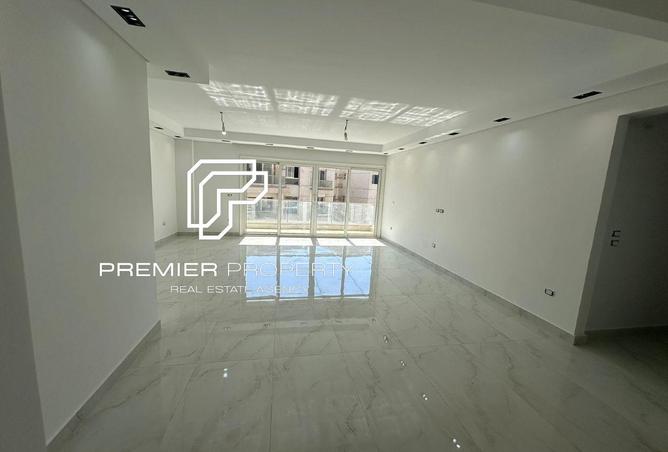 8460915 - Property Main Image