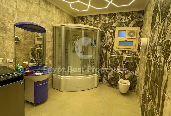 8243654 - Property Image 2