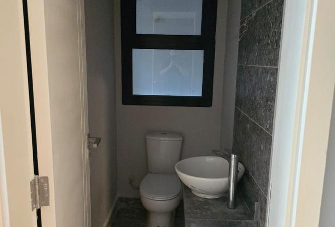 8095061 - Property Image 2