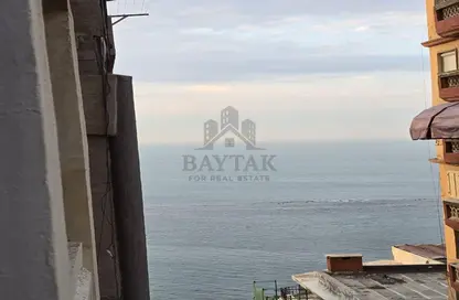 Apartment - 3 Bedrooms - 2 Bathrooms for sale in El Gaish Road - Miami - Hay Awal El Montazah - Alexandria Apartment - 3 Bedrooms - 2 Bathrooms for sale in El Gaish Road - Miami - Hay Awal El Montazah - Alexandria