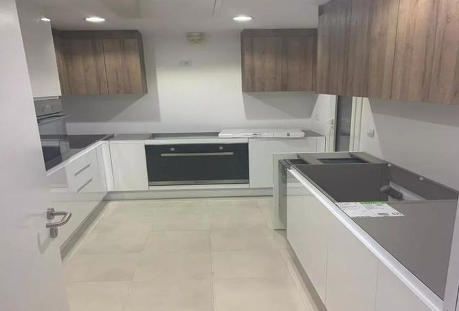 8375921 - Property Image 2