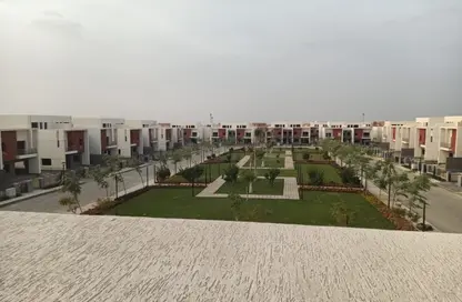 Townhouse - 3 Bedrooms - 3 Bathrooms for sale in Madinaty - Cairo