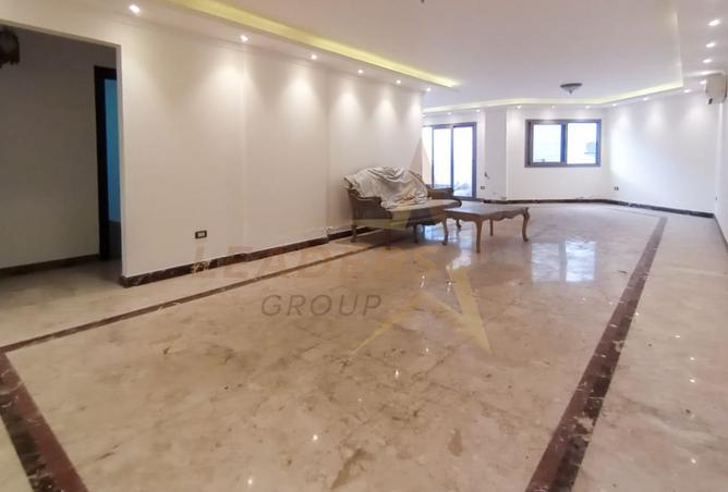 8198635 - Property Image 2