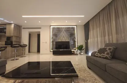 شقة - 3 غرف نوم - 2 حمامات للايجار في جاليريا  مون فالى - المستثمرين الجنوبية - مدينة القاهرة الجديدة - القاهرة