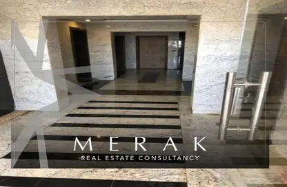 شقة - 2 غرف نوم - 2 حمامات للبيع في جاليريا  مون فالى - المستثمرين الجنوبية - مدينة القاهرة الجديدة - القاهرة