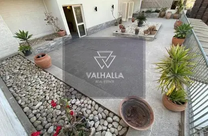 Penthouse - 3 Bedrooms - 3 Bathrooms for rent in Hassan Assem St. - Zamalek - Cairo