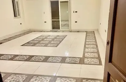 Apartment - 3 Bedrooms - 2 Bathrooms for rent in Rawdat Al Azhar - North Investors Area - New Cairo City - Cairo