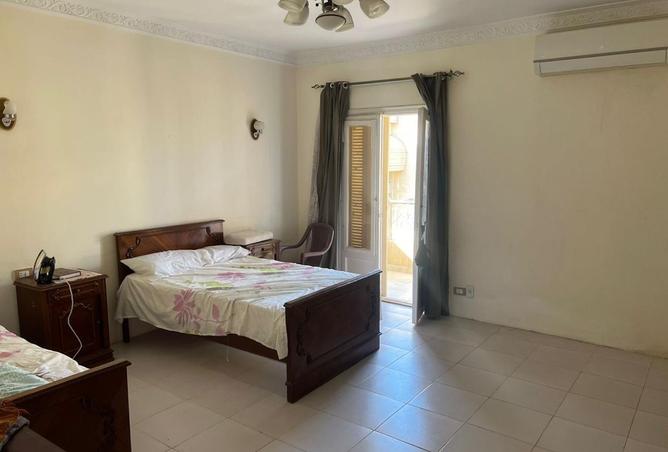 8004305 - Property Image 3