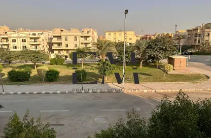 Apartment - 3 Bedrooms - 2 Bathrooms for sale in Al Sheikh Abdel Galil Eissa St. - El Banafseg 8 - El Banafseg - New Cairo City - Cairo