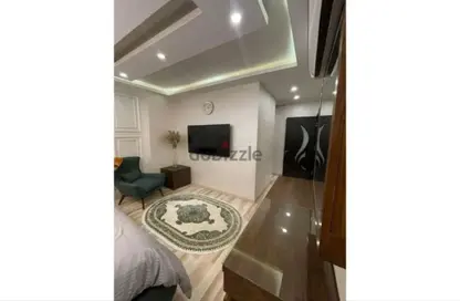 شقة - 2 غرف نوم - 2 حمامات للايجار في طريق بيفرلي هيلز - الحي السابع عشر - الشيخ زايد - الجيزة