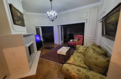 شقة - 2 غرف نوم - 2 حمامات للايجار في جاردن سيتي - القاهرة