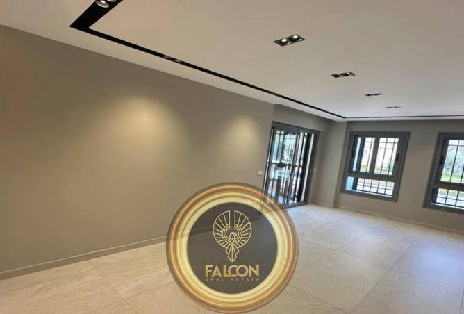 8302189 - Property Image 3