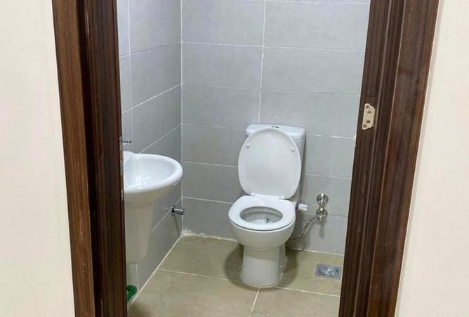 8427019 - Property Image 3