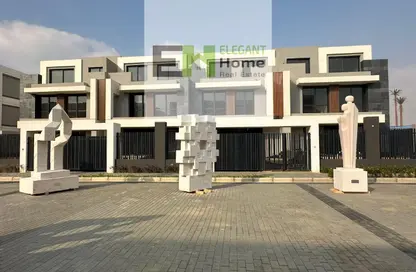 تاون هاوس - 3 غرف نوم - 5 حمامات للبيع في مدينة الباتيو - كمبوندات التجمع الخامس - التجمع الخامس - مدينة القاهرة الجديدة - القاهرة