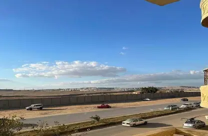 شقة - 3 غرف نوم - 2 حمامات للبيع في البوابة الرابعة - مينا - حدائق الاهرام - الجيزة