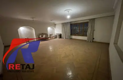 Apartment - 3 Bedrooms - 1 Bathroom for sale in Gamal Eldin Kassem St. - 8th Zone - Nasr City - Cairo
