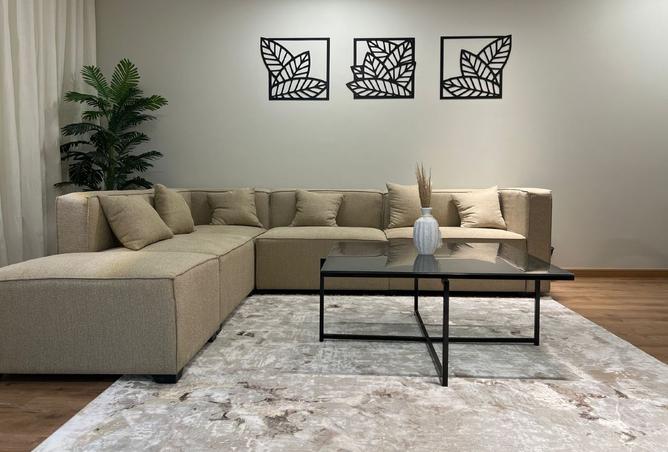 8370107 - Property Image 3